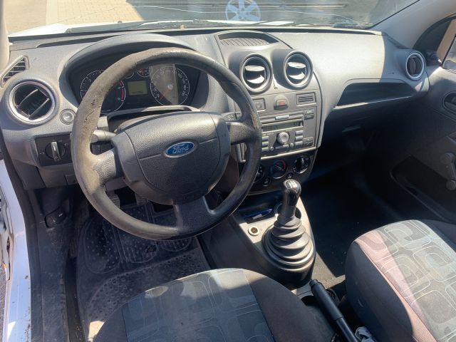 bontott FORD FIESTA VAN Kormánylégzsák