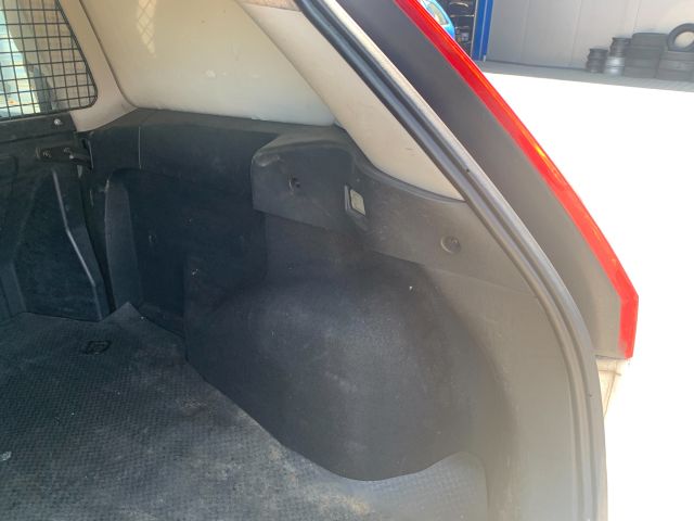 bontott FORD FIESTA VAN Rádió / CD