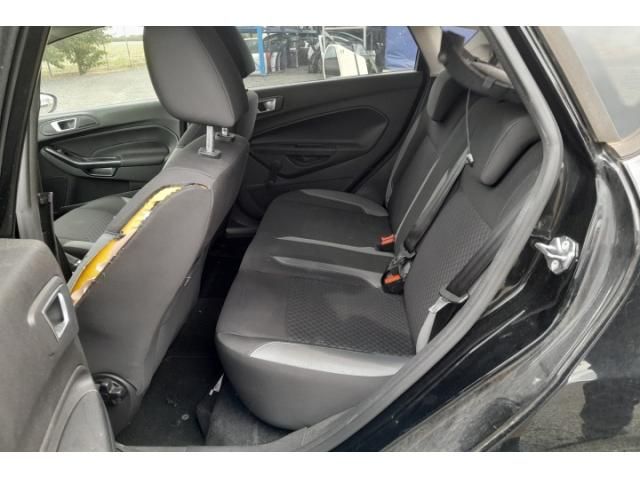 bontott FORD FIESTA VI Hengerfej Vízkivezető