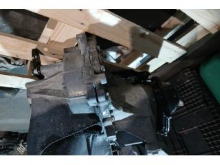 bontott FORD FIESTA VI Váltó (Mechanikus)