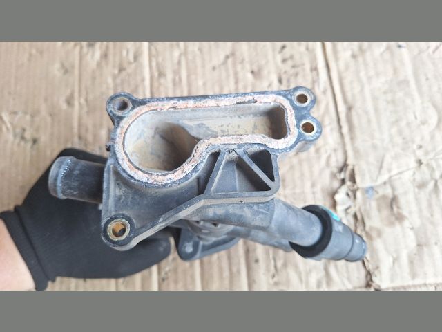 bontott FORD FIESTA VI Termosztát