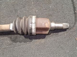 bontott FORD FIESTA VI Bal Féltengely