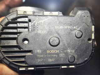 bontott FORD FIESTA VI Fojtószelep (Elektromos)