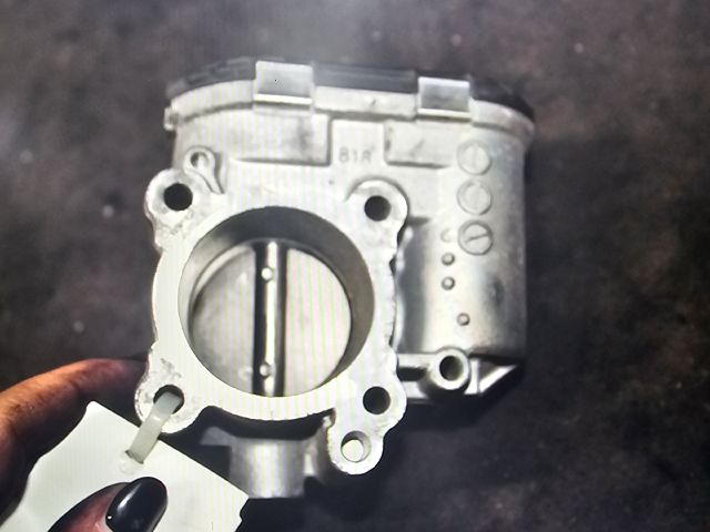 bontott FORD FIESTA VI Fojtószelep (Elektromos)