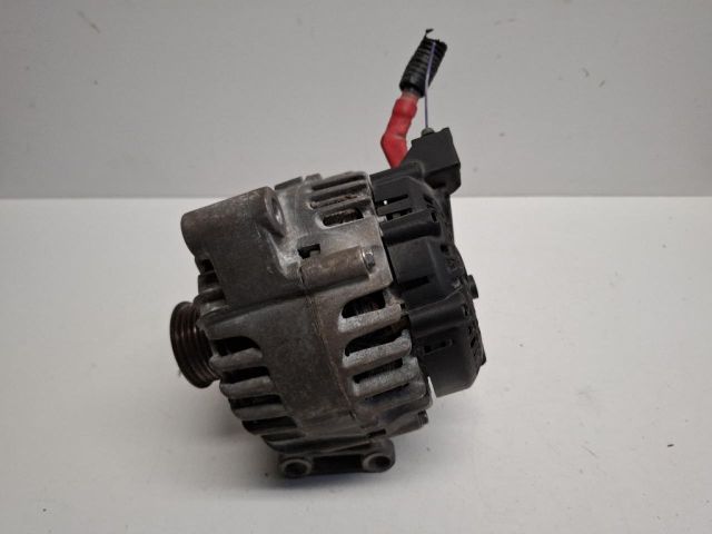 bontott FORD FIESTA VI Generátor