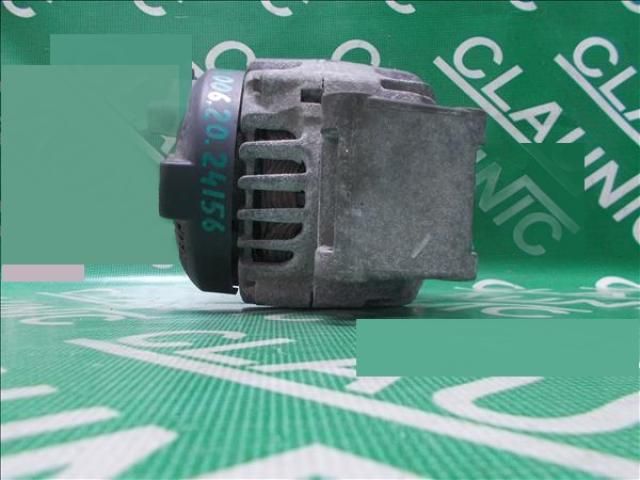 bontott FORD FIESTA VI Generátor