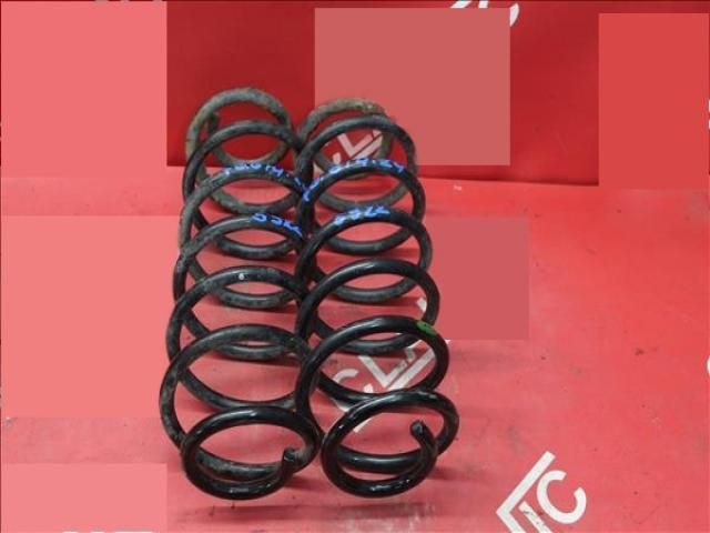 bontott FORD FIESTA VI Hátsó Rugó