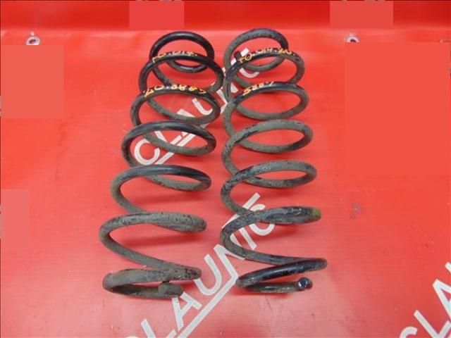 bontott FORD FIESTA VI Hátsó Rugó