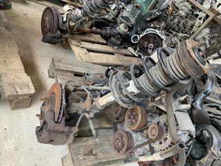 bontott FORD FIESTA VI Jobb első Gólyaláb (Lengécsillapító, Rugó)