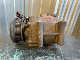 bontott FORD FIESTA VI Klímakompresszor