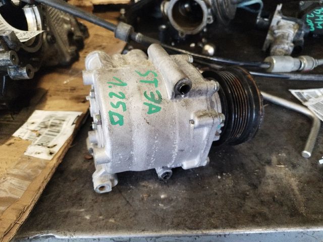 bontott FORD FIESTA VI Klímakompresszor