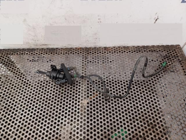 bontott FORD FIESTA VI Kuplung Munkahenger