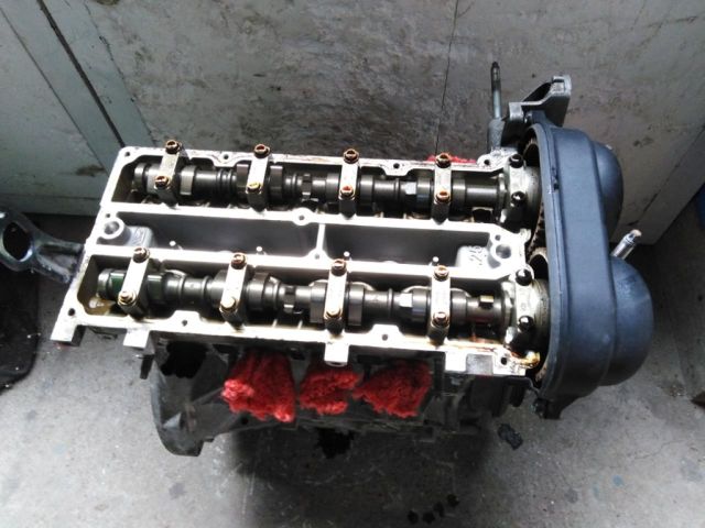 bontott FORD FIESTA VI Motor (Fűzött blokk hengerfejjel)