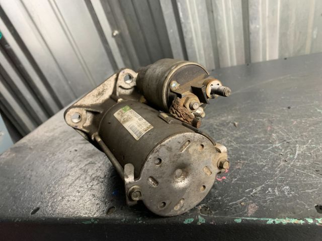 bontott FORD FIESTA VI Önindító