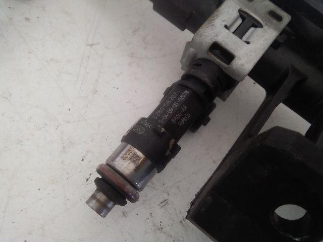 bontott FORD FIESTA VI Porlasztó (1 db)