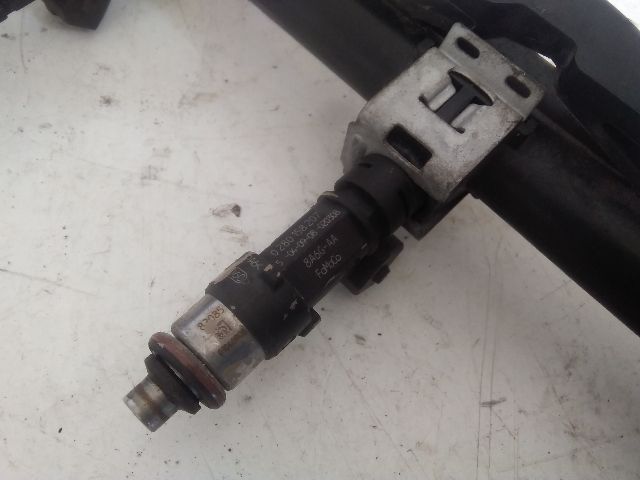 bontott FORD FIESTA VI Porlasztó (1 db)