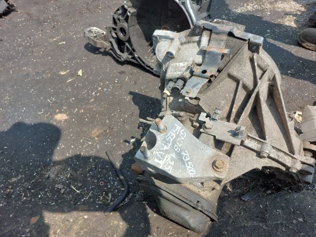 bontott FORD FIESTA VI Váltó (Mechanikus)