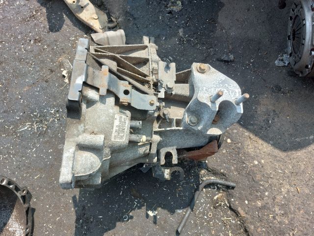 bontott FORD FIESTA VI Váltó (Mechanikus)