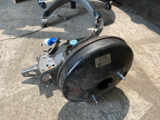 bontott FORD FIESTA VI Fékrásegítő