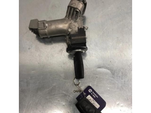 bontott FORD FIESTA VI Gyújtáskapcsoló