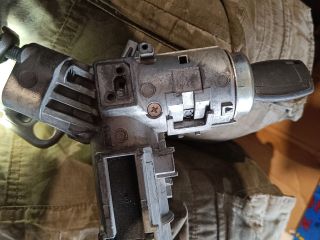 bontott FORD FIESTA VI Gyújtáskapcsoló