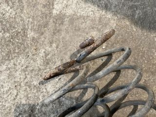 bontott FORD FIESTA VI Hátsó Rugó Pár