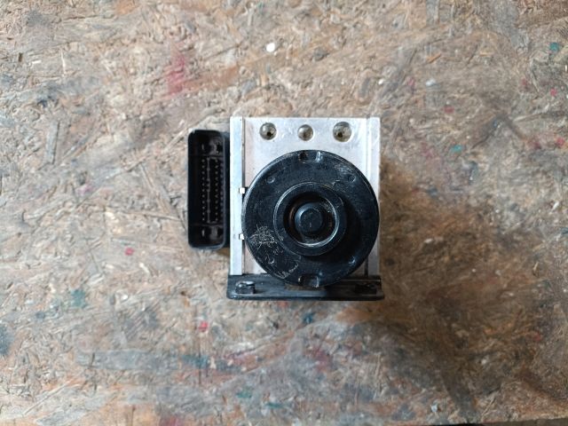 bontott FORD FIESTA VI ABS Kocka