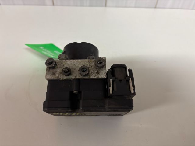 bontott FORD FIESTA VI ABS Kocka