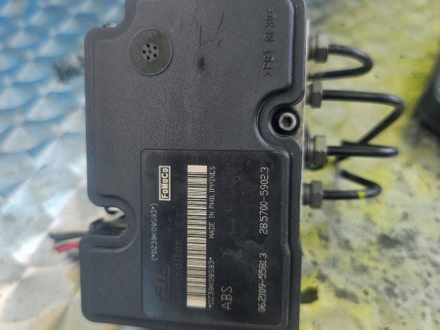 bontott FORD FIESTA VI ABS Kocka