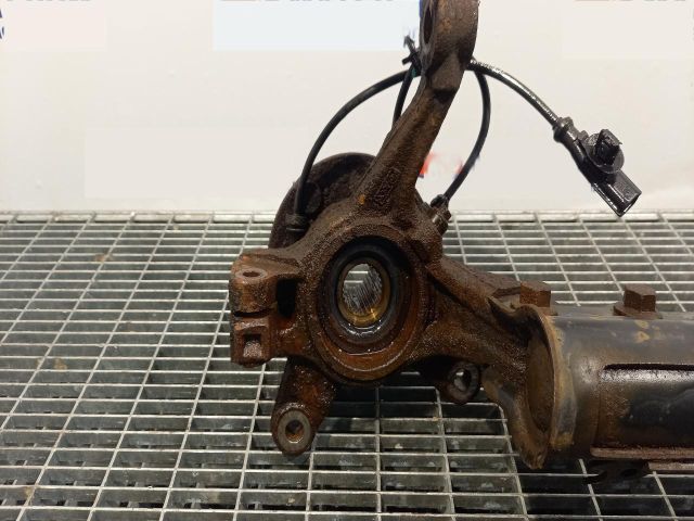 bontott FORD FIESTA VI Bal első Csonkállvány