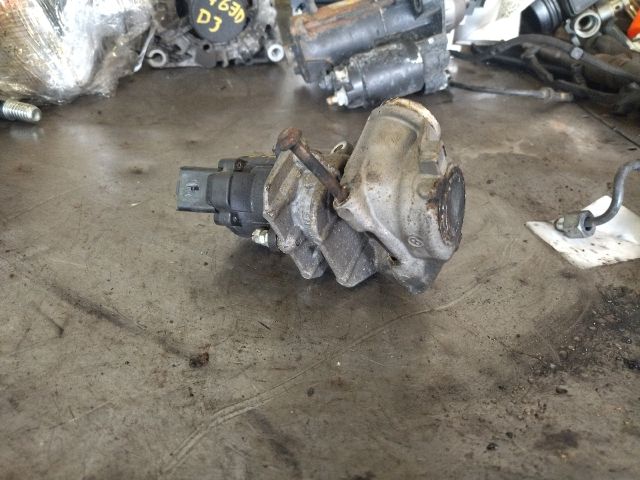 bontott FORD FIESTA VI EGR / AGR Vákum Szelep