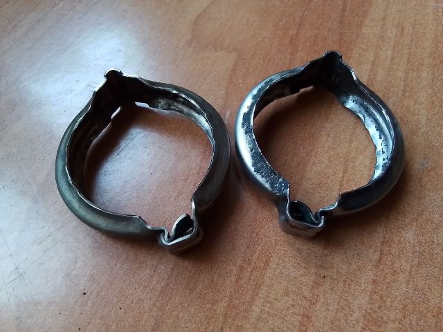 bontott FORD FIESTA VI EGR Hűtő Cső