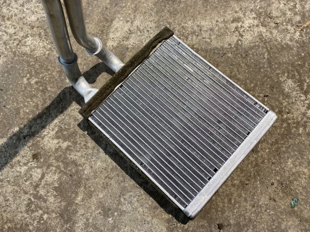 bontott FORD FIESTA VI Fűtőradiátor