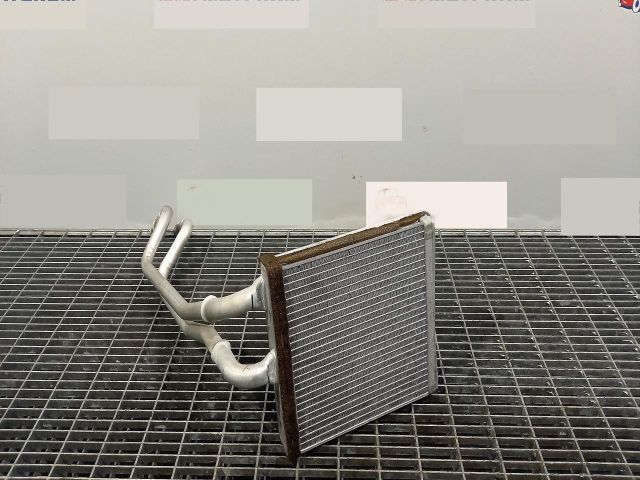 bontott FORD FIESTA VI Fűtőradiátor