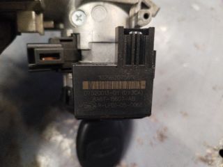 bontott FORD FIESTA VI Gyújtáskapcsoló Házzal