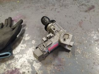 bontott FORD FIESTA VI Gyújtáskapcsoló Házzal