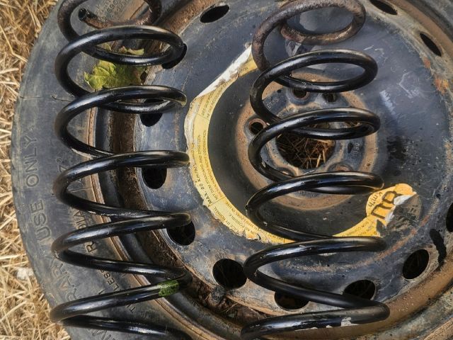 bontott FORD FIESTA VI Hátsó Rugó Pár