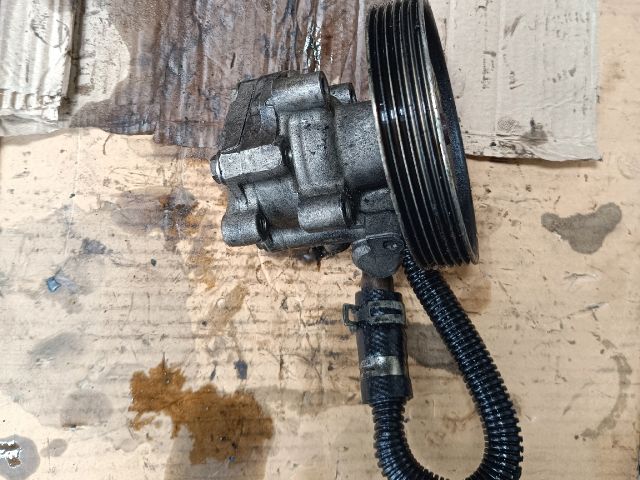 bontott FORD FIESTA VI Kormányszervó Motor (Hidraulikus)