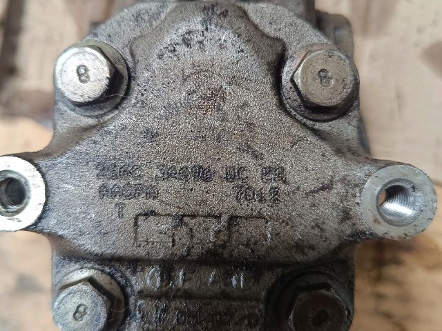 bontott FORD FIESTA VI Kormányszervó Motor (Hidraulikus)