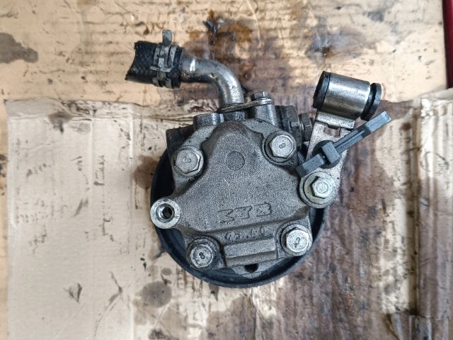 bontott FORD FIESTA VI Kormányszervó Motor (Hidraulikus)