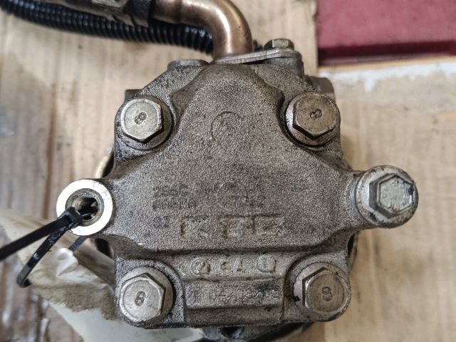 bontott FORD FIESTA VI Kormányszervó Motor (Hidraulikus)