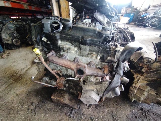 bontott FORD FIESTA VI Motor (Fűzött blokk hengerfejjel)