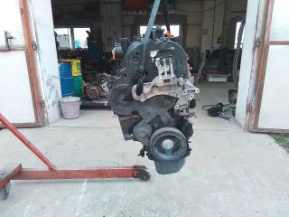 bontott FORD FIESTA VI Motor (Fűzött blokk hengerfejjel)