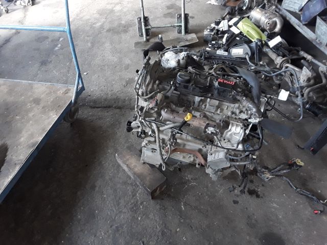 bontott FORD FIESTA VI Motor (Fűzött blokk hengerfejjel)