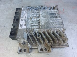 bontott FORD FIESTA VI Motorvezérlő