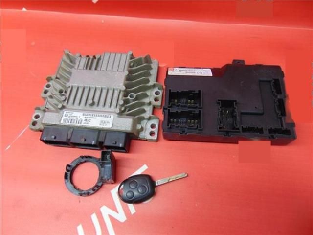 bontott FORD FIESTA VI Motorvezérlő