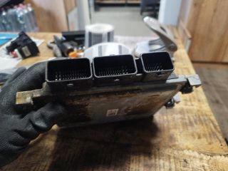 bontott FORD FIESTA VI Motorvezérlő