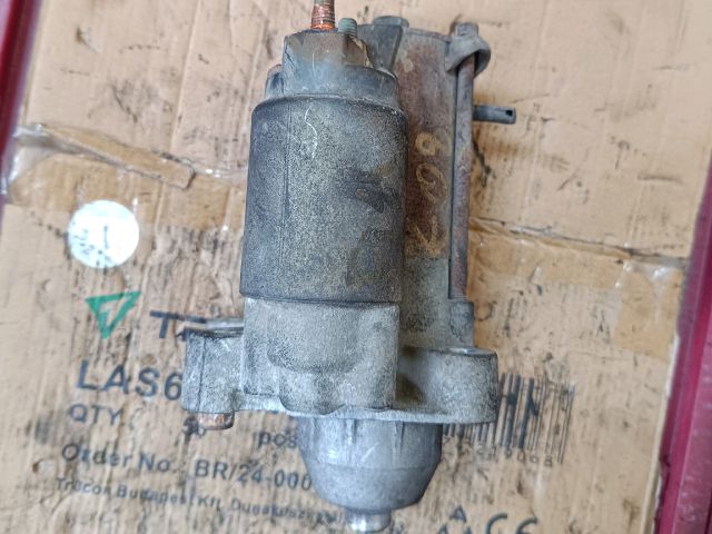 bontott FORD FIESTA VI Önindító