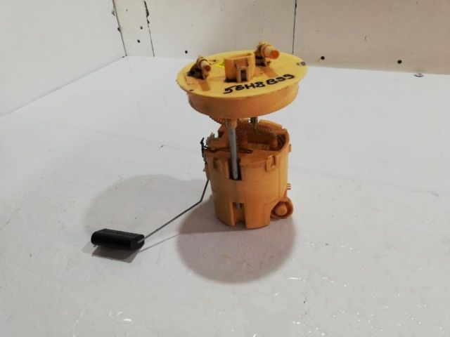 bontott FORD FIESTA VI Üzemanyag Szivattyú