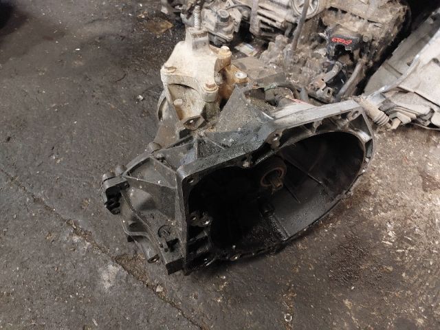 bontott FORD FIESTA VI Váltó (Mechanikus)